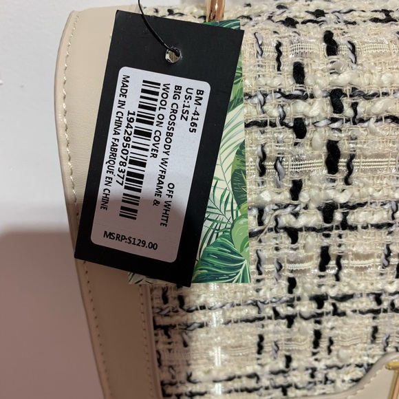 New with tags Badgley Mischa long strapped purse - Picture 6 of 12